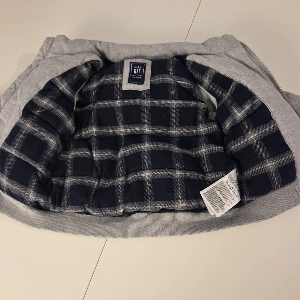 GAP Kids - Gray Puffer Jacket - 18-24 Months